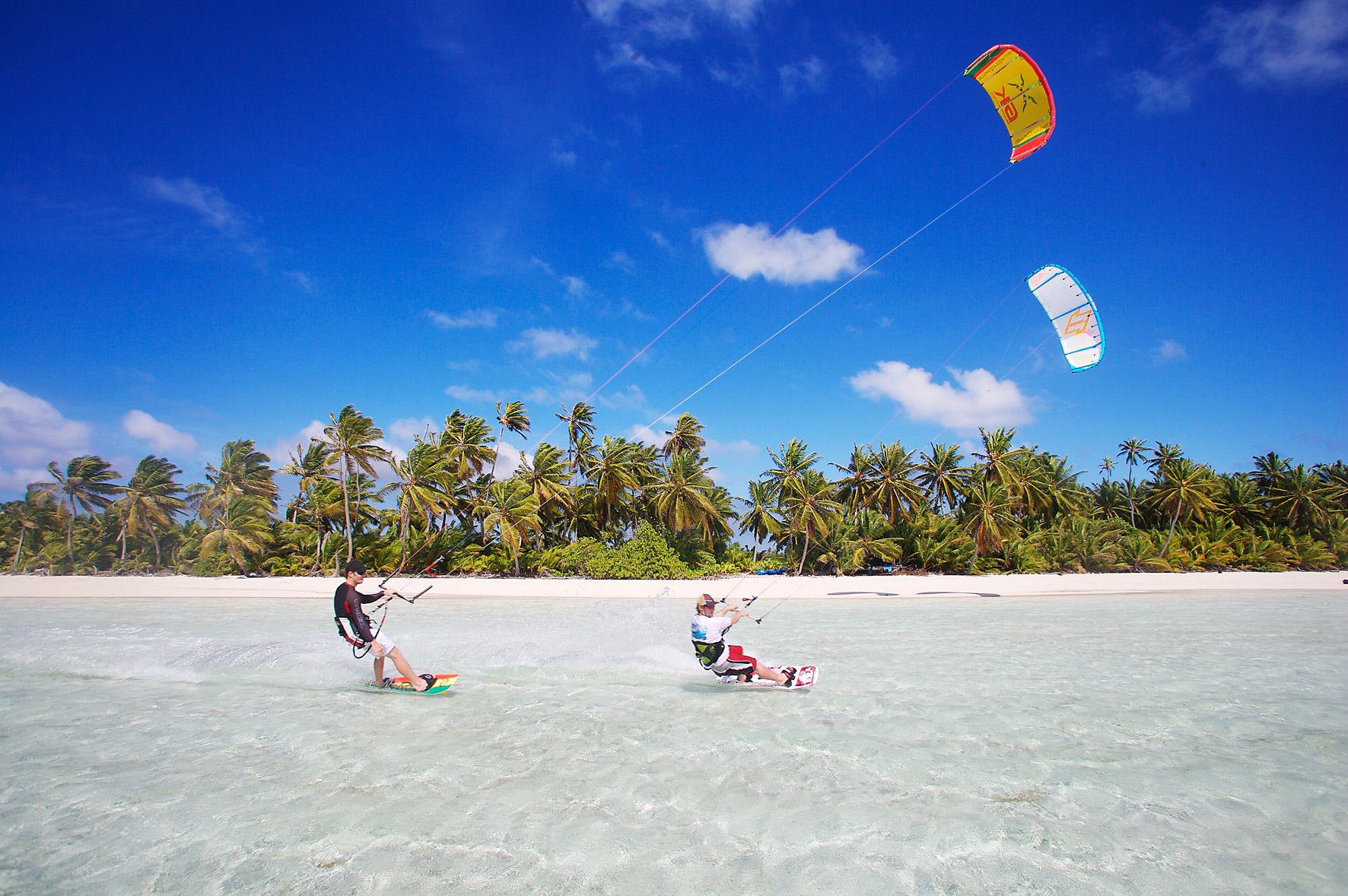 Cocos-Keeling-Islands-Kite-Surfing